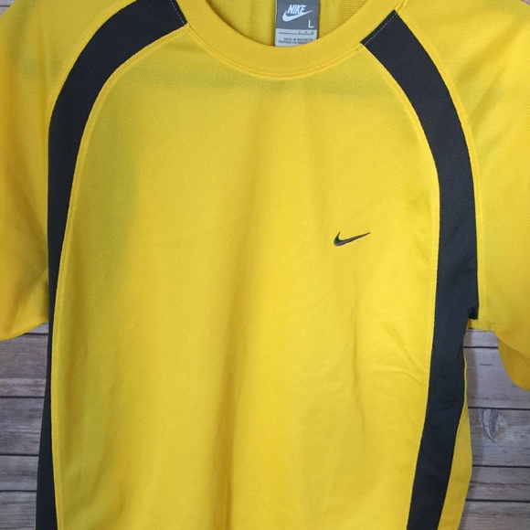 yellow black nike shirt